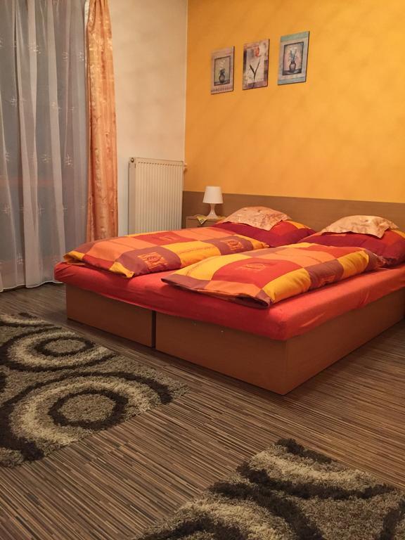 Villa Elena Smizany Bagian luar foto